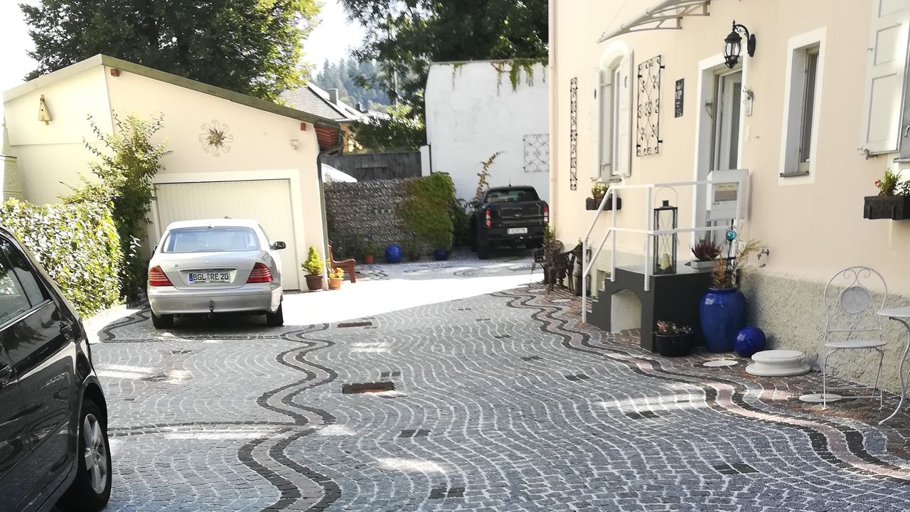 Hofeinfahrt Hofeinfahrt